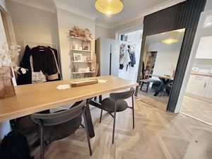 Dining room- click for photo gallery